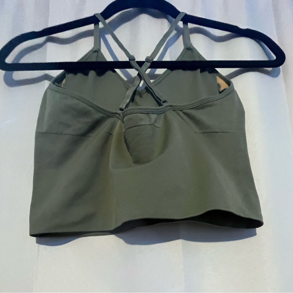 Essential Cross Cross Back Tank Top - Picture 4 of 4